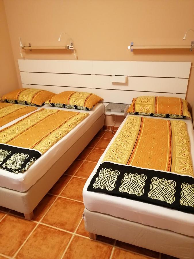 艾斯特根卡帕提亚畔兹奥旅馆住宿加早餐旅馆 外观 照片
